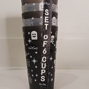 Set of 6 plastic cups with ghosts, black cats